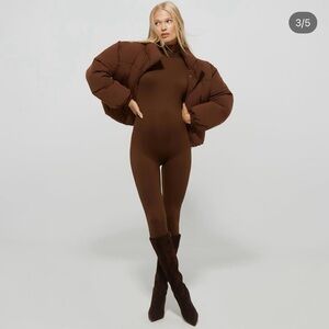NWT Bumpsuit Stevie Maternity Unitard Turtleneck Sleeveless Jumpsuit in Brown